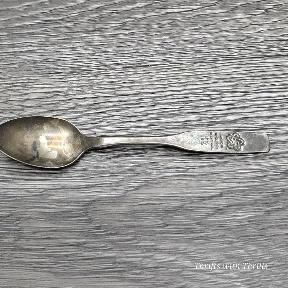 9 Collectible Spoon & Fork Bundle - Rogers,‎ Oneida, Rolex, San Francisco,  More